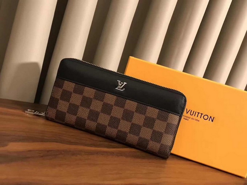 LV Wallets 181